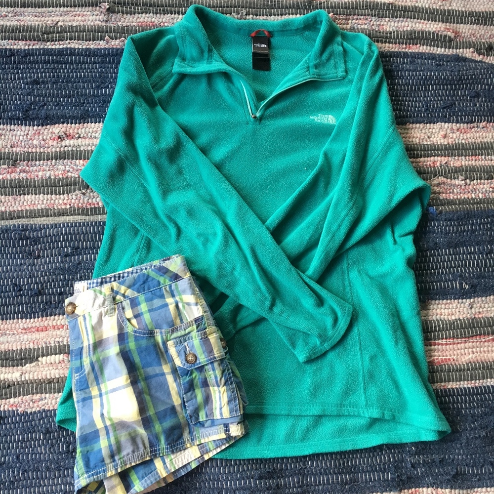 FINAL PRICENorth Face Sea Green Fleece Quarter Zip
